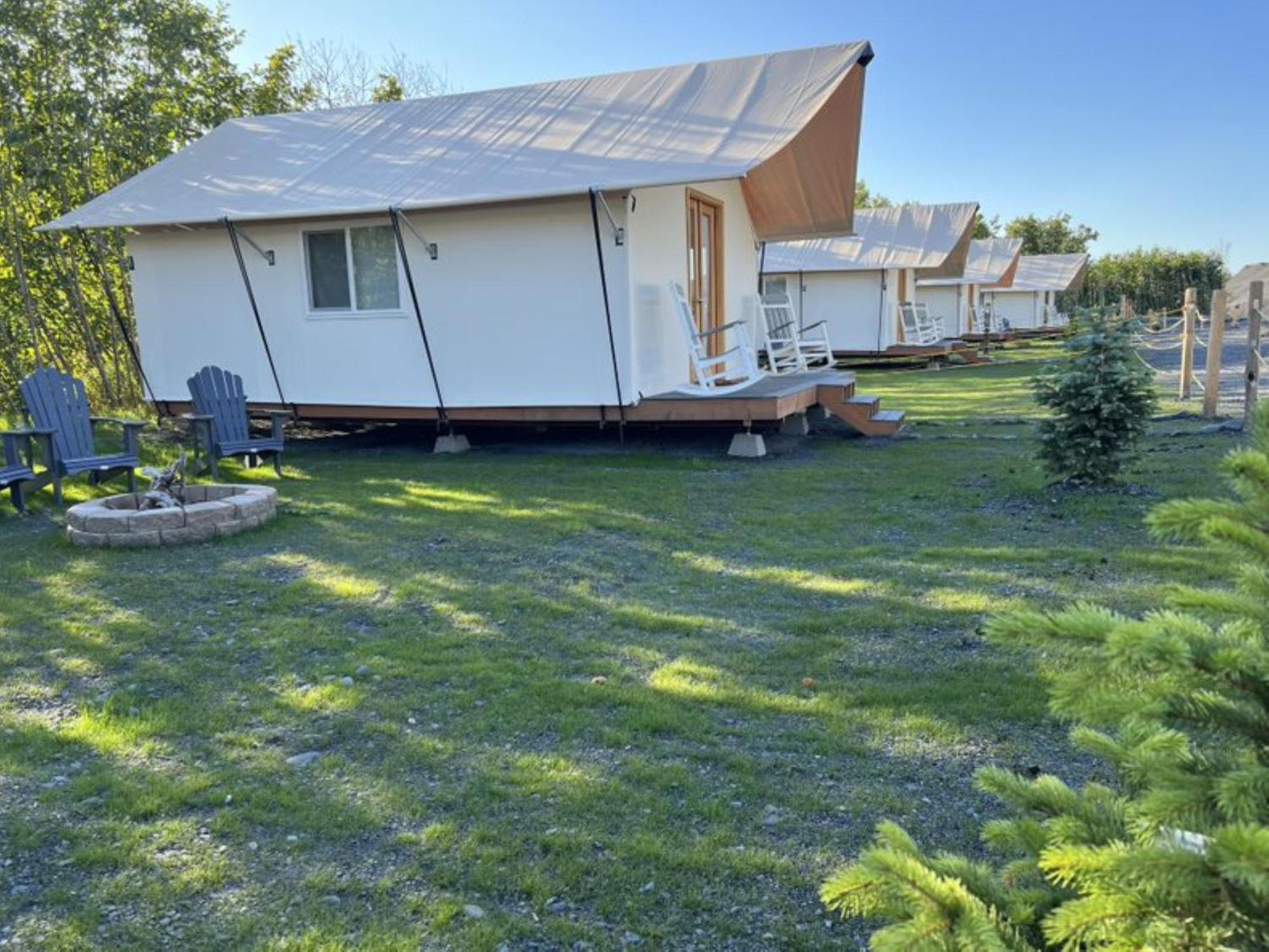 Howling Wolf Resort Seward Exterior photo